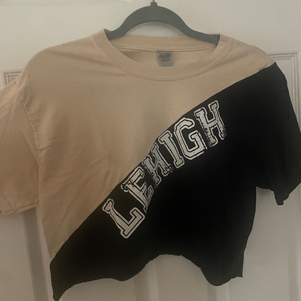 Lehigh crop top